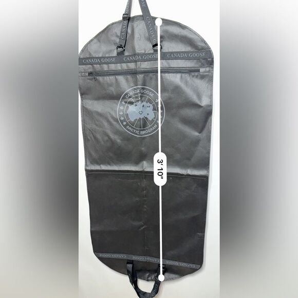 Canada Goose Arctic Program Foldable Large  Black Garment Bag - Picture 10 of 10